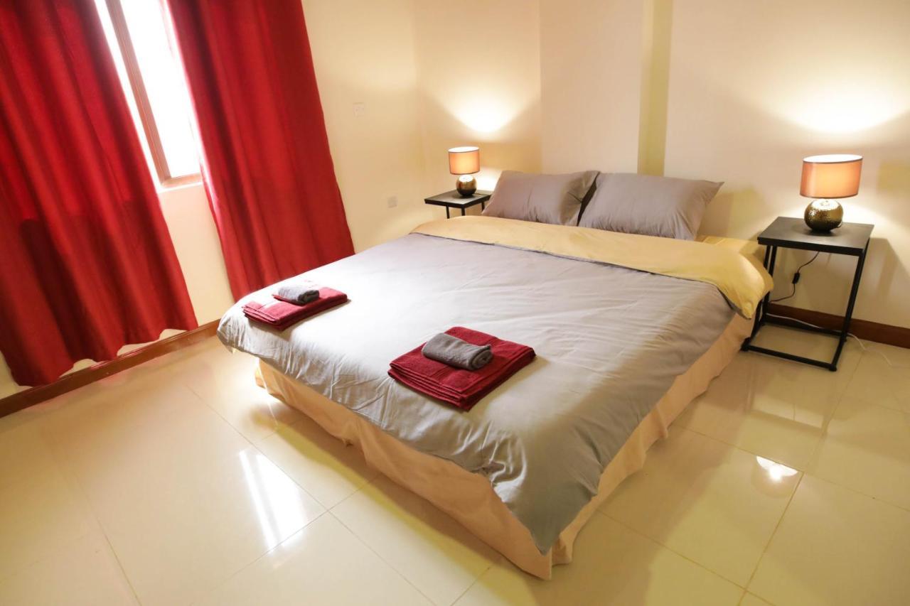 La Casa Baatsona Apts Sakumono Bagian luar foto