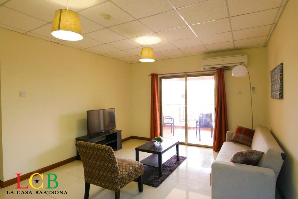 La Casa Baatsona Apts Sakumono Bagian luar foto