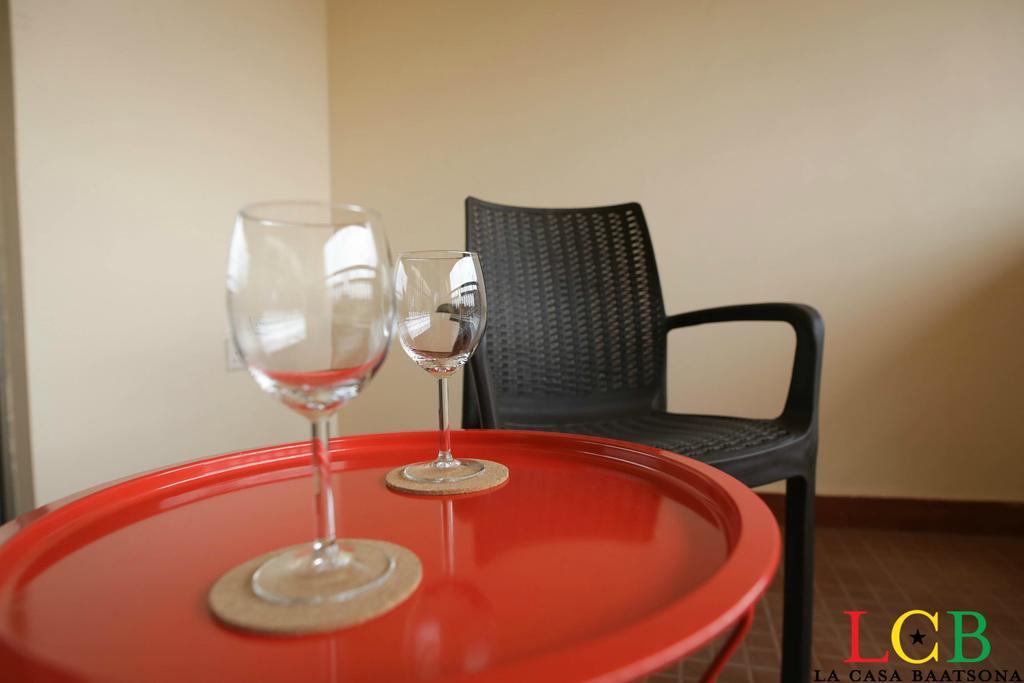 La Casa Baatsona Apts Sakumono Bagian luar foto