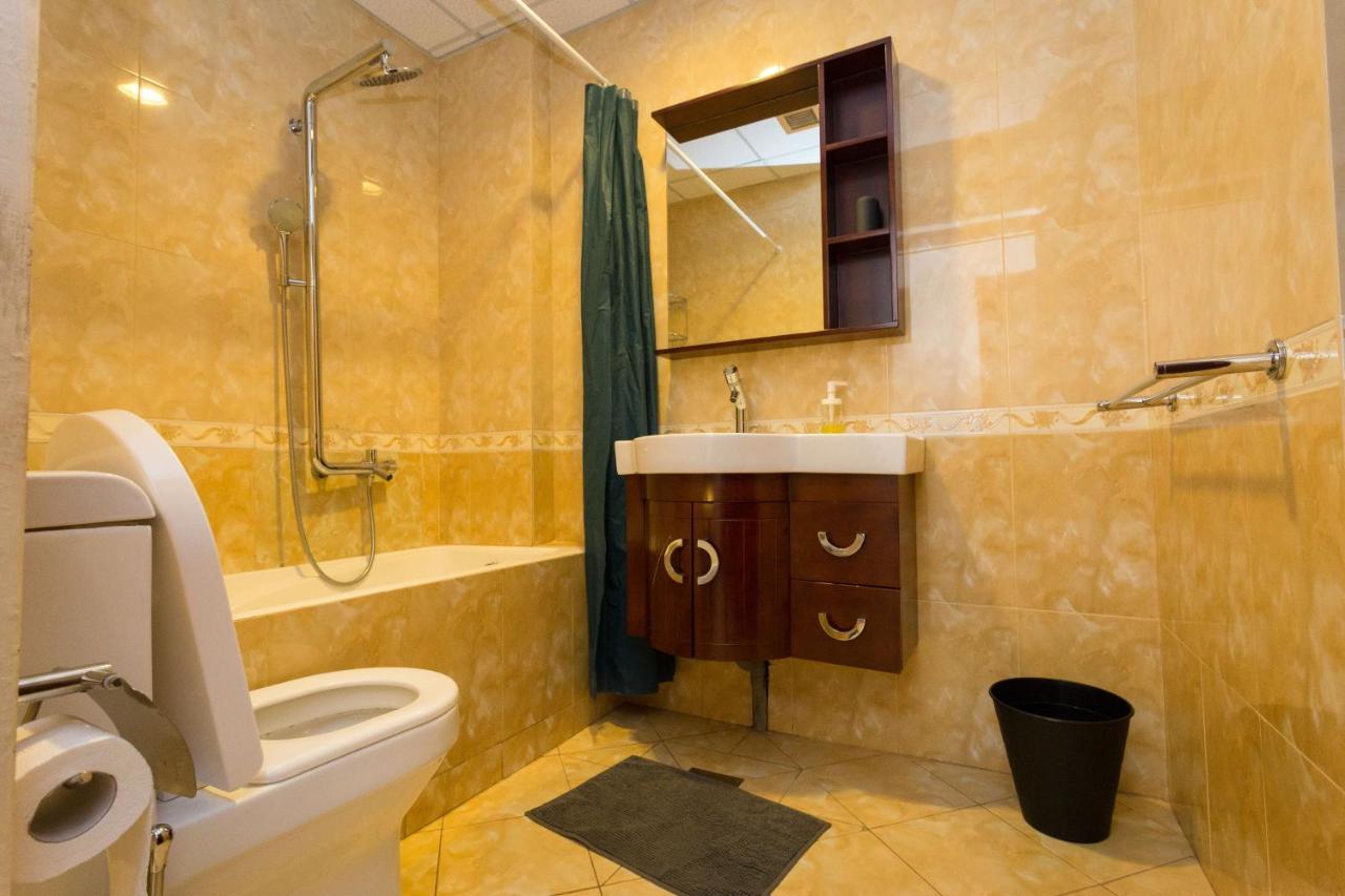 La Casa Baatsona Apts Sakumono Bagian luar foto